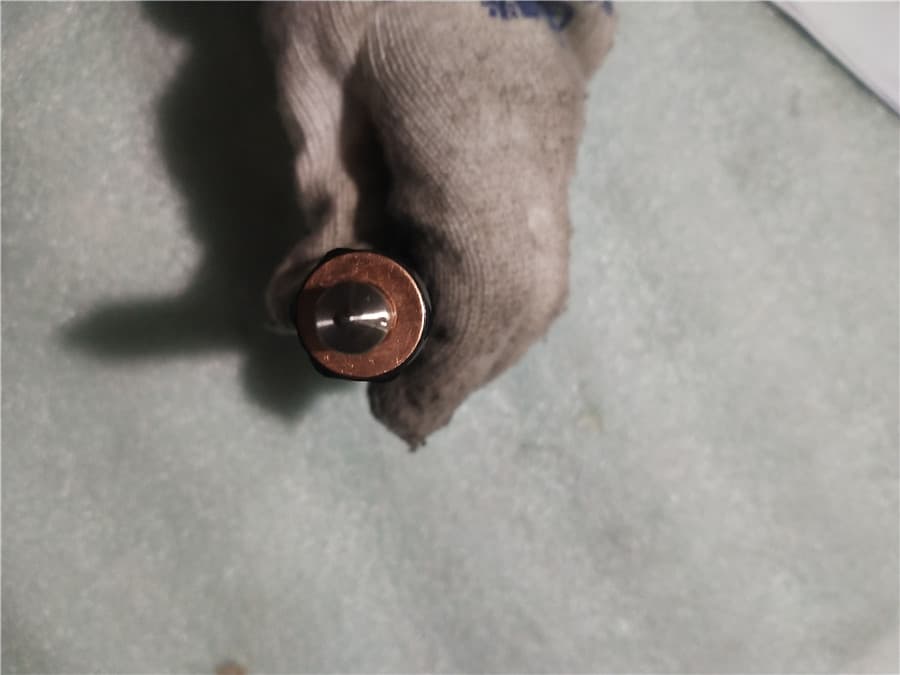 fuel injector