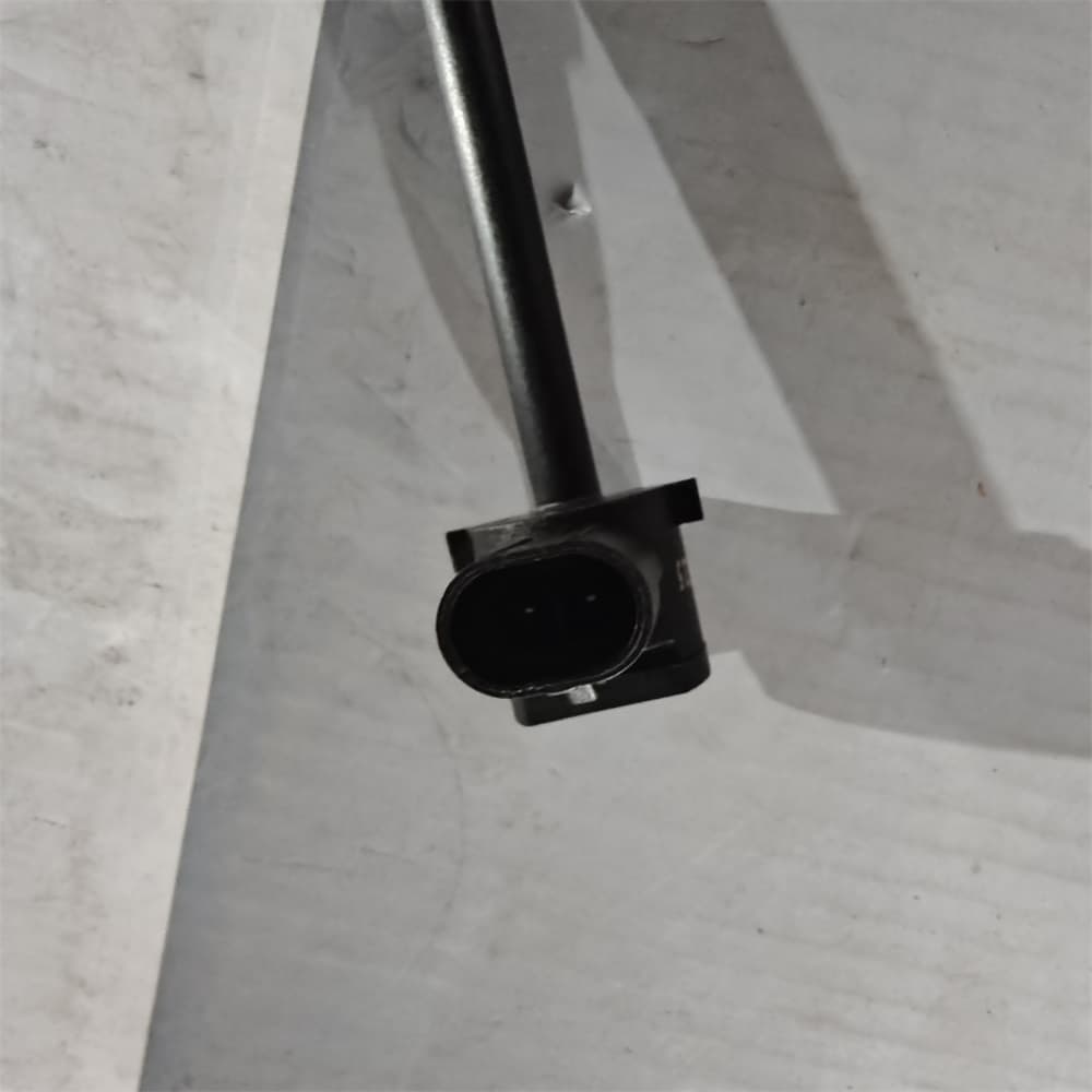 Expansion tank sensor