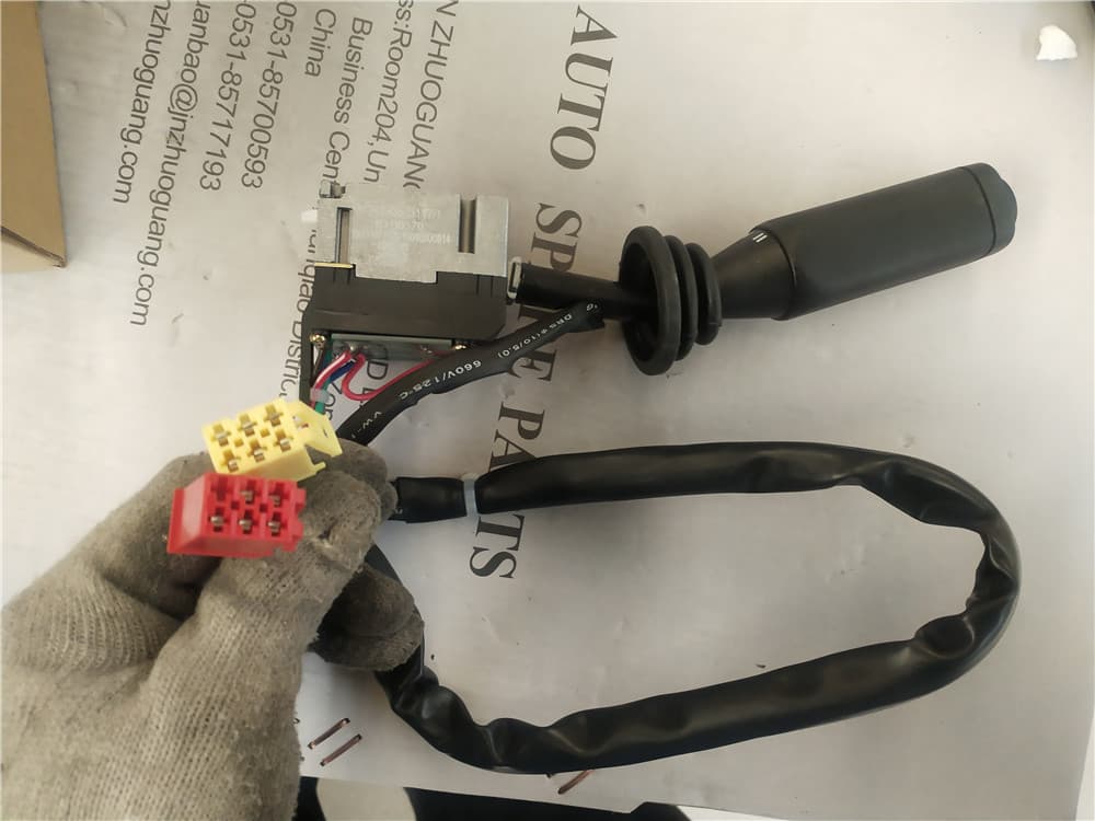 SINOTRUK Left combination switch WG9730583117