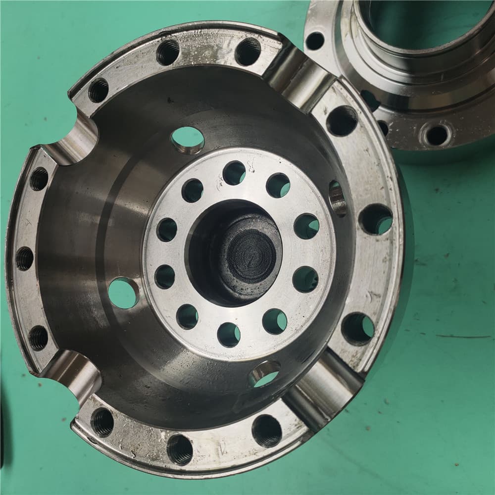 Differential case