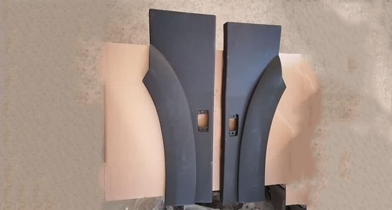 Right front fender rear part assy black