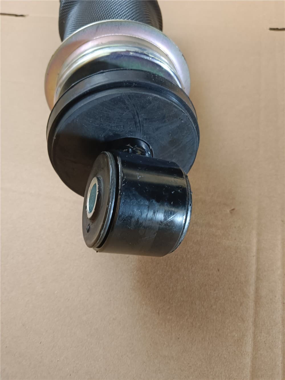 cab rear shock absorber assy
