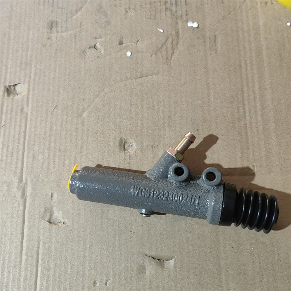 Clutch Master Cylinder
