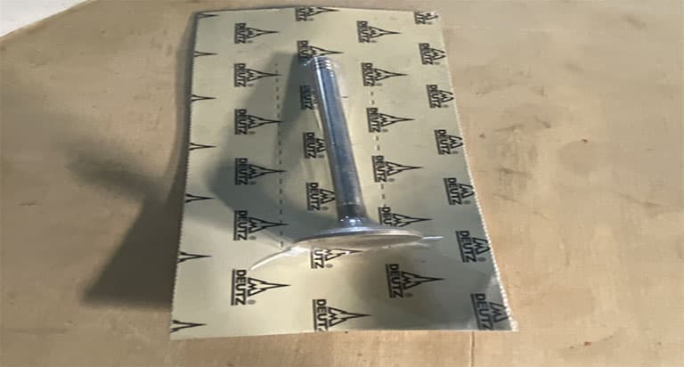 exhaust valve