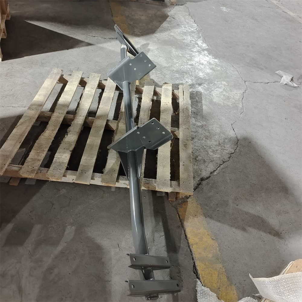Step bracket assembly