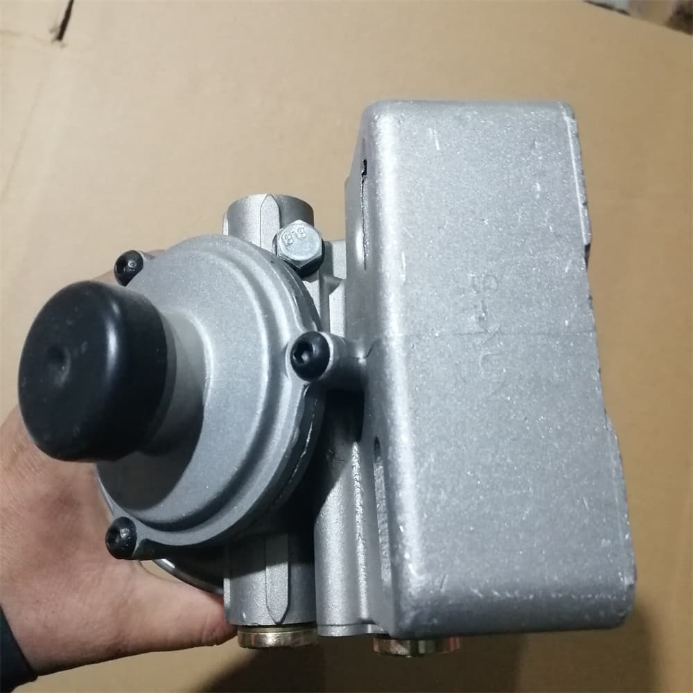 oil filter assembly