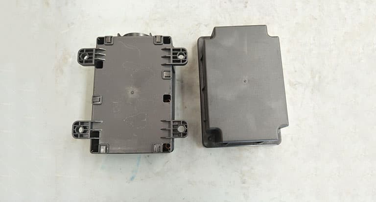 FOTON Fuse box cover 1104936230044