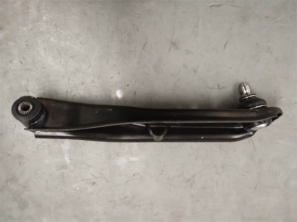 LEFT WSING ARM