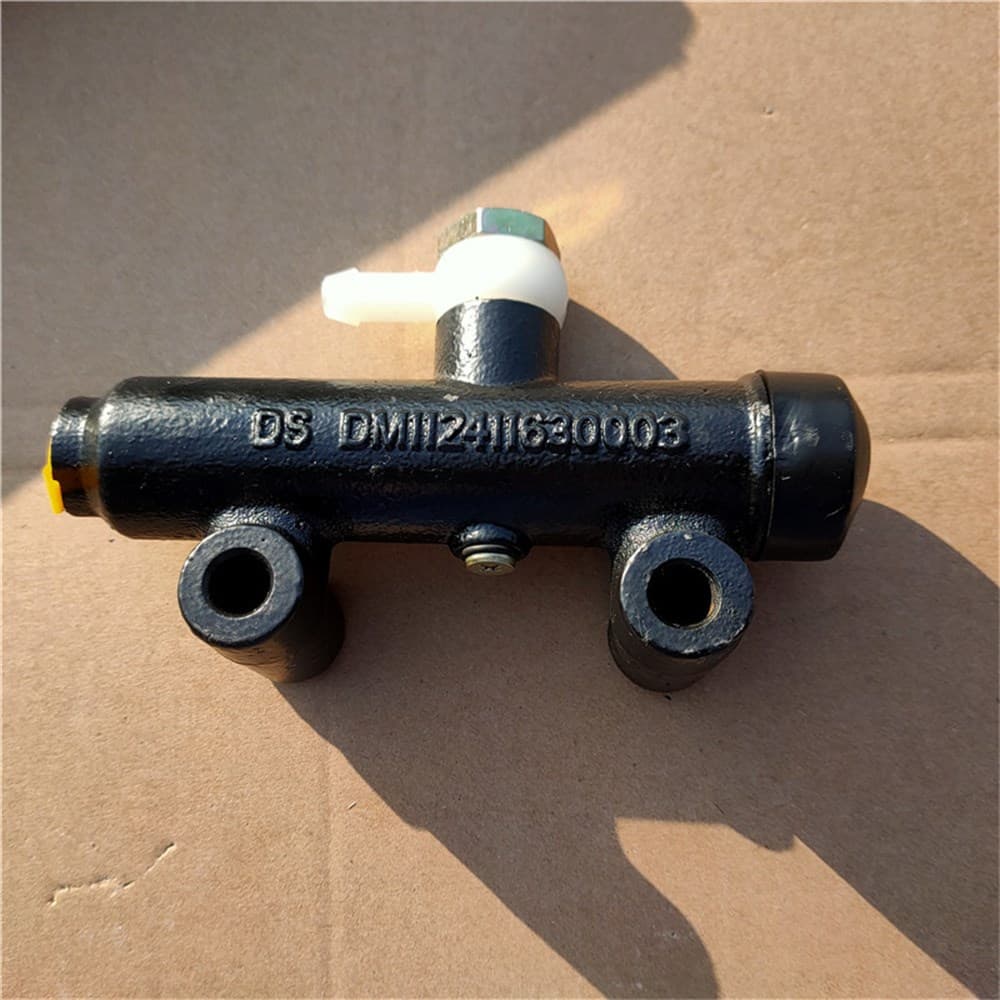 FOTON Clutch master cylinder 1124116300003