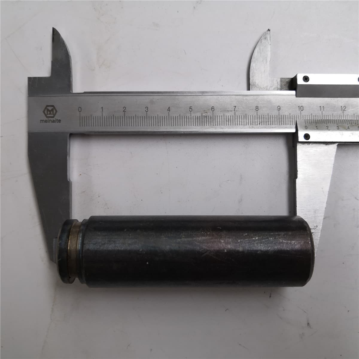 Front brake shoe pin L=102 D=30