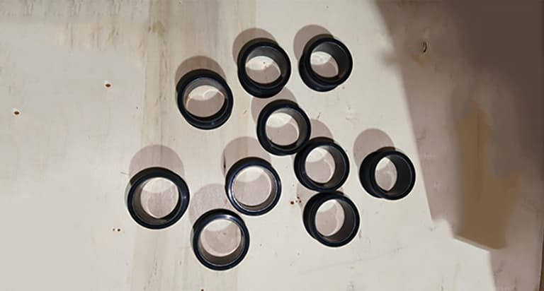 Connecting tube