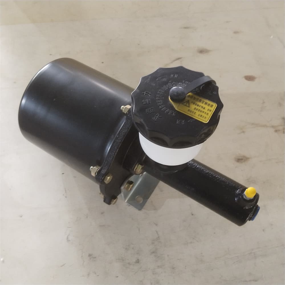 Vacuum booster pump