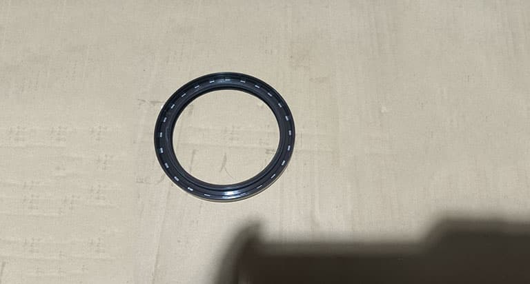 FOTON Crankshaft rear oil seal E049302000212