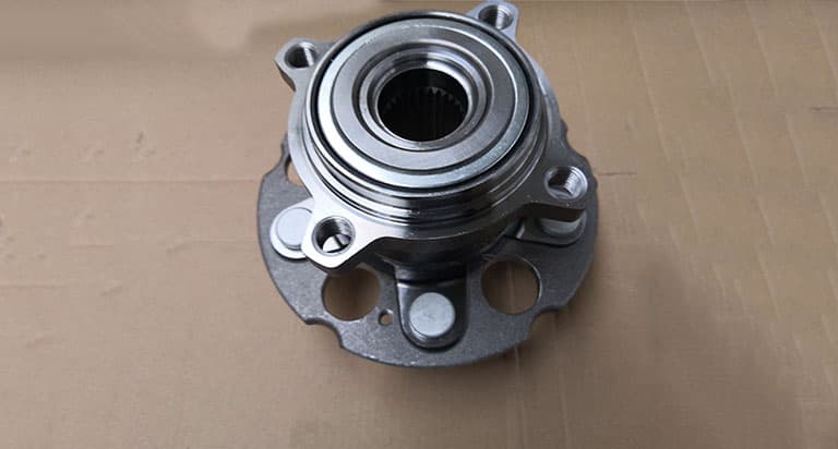 rear hub bearing (4x4)