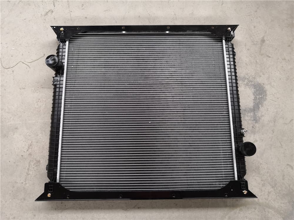 SINOTRUK Radiator WG9725530011