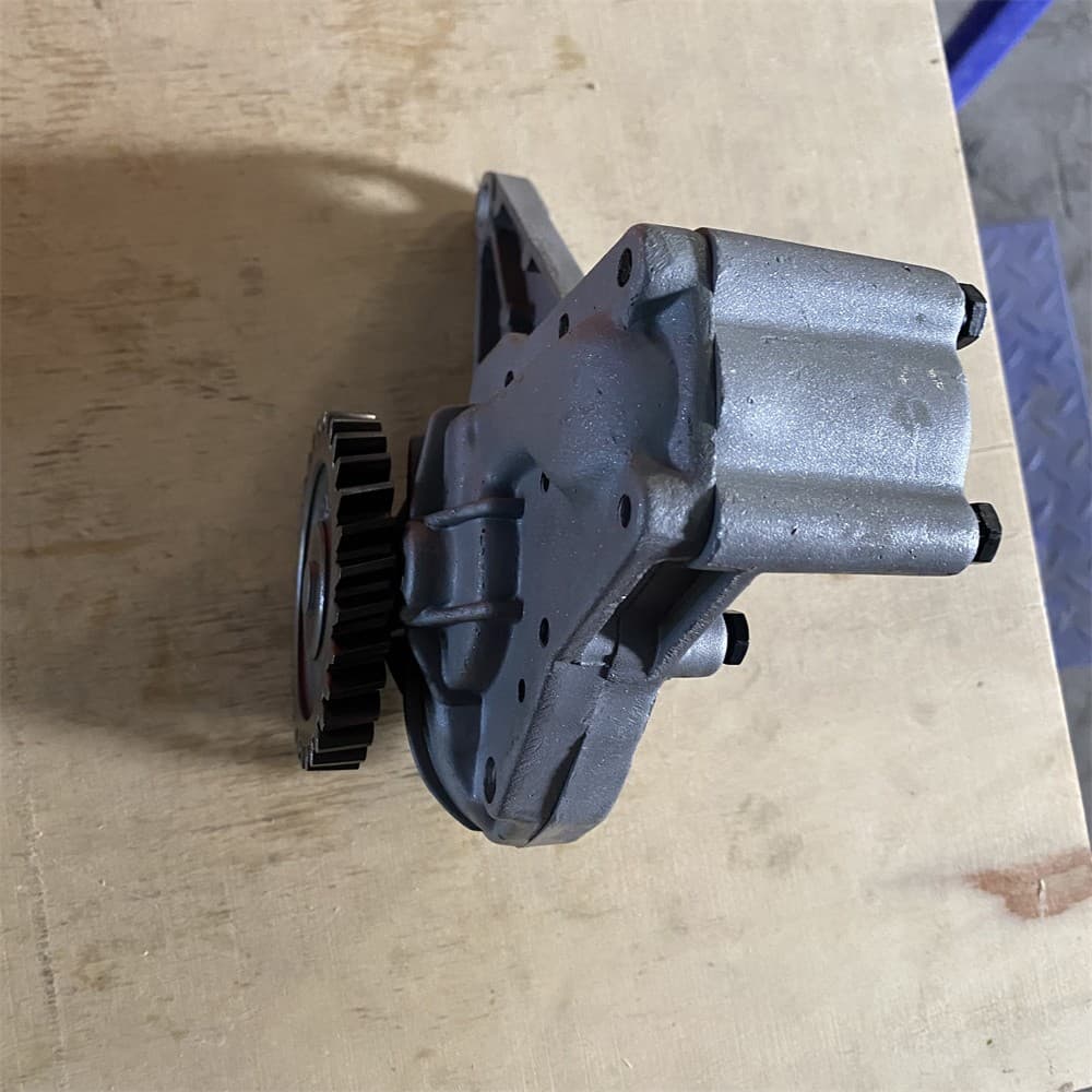 XCMG Oil pump assembly 860131503