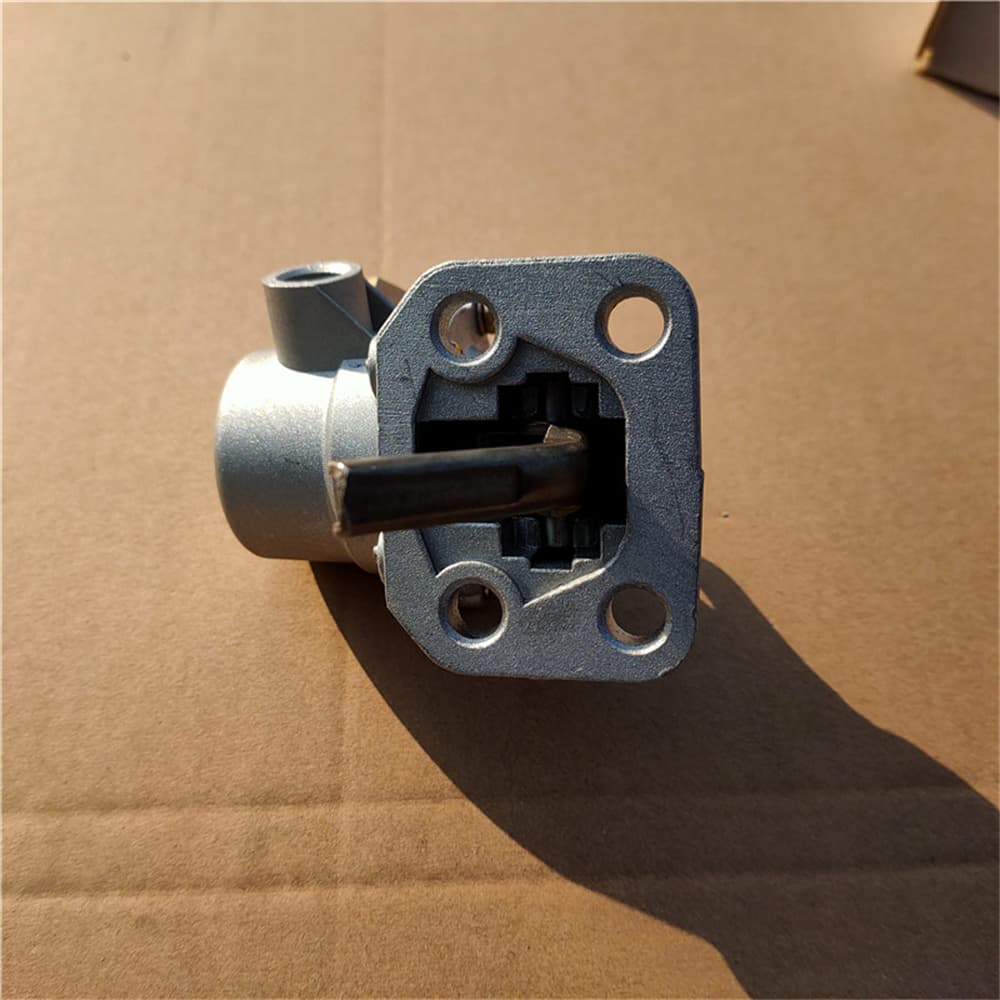 Manual oil pump