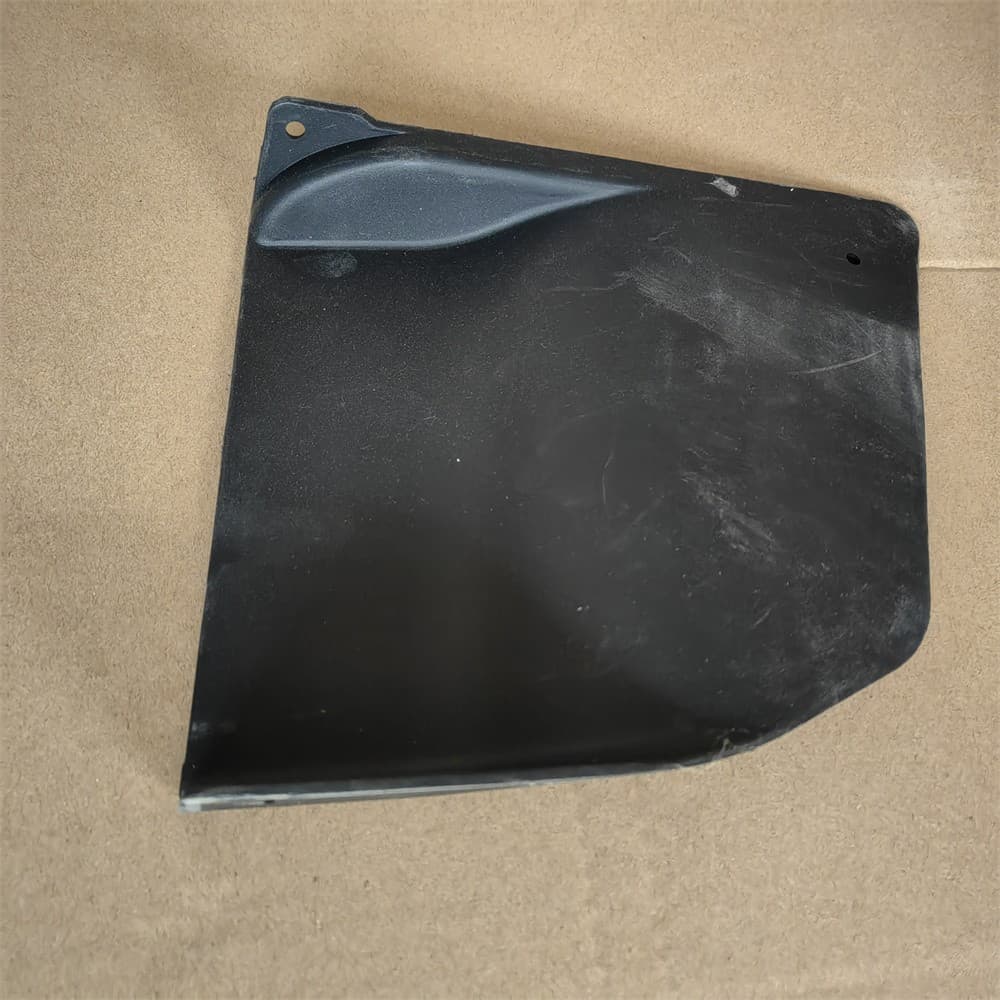 Bumper left decorative panel