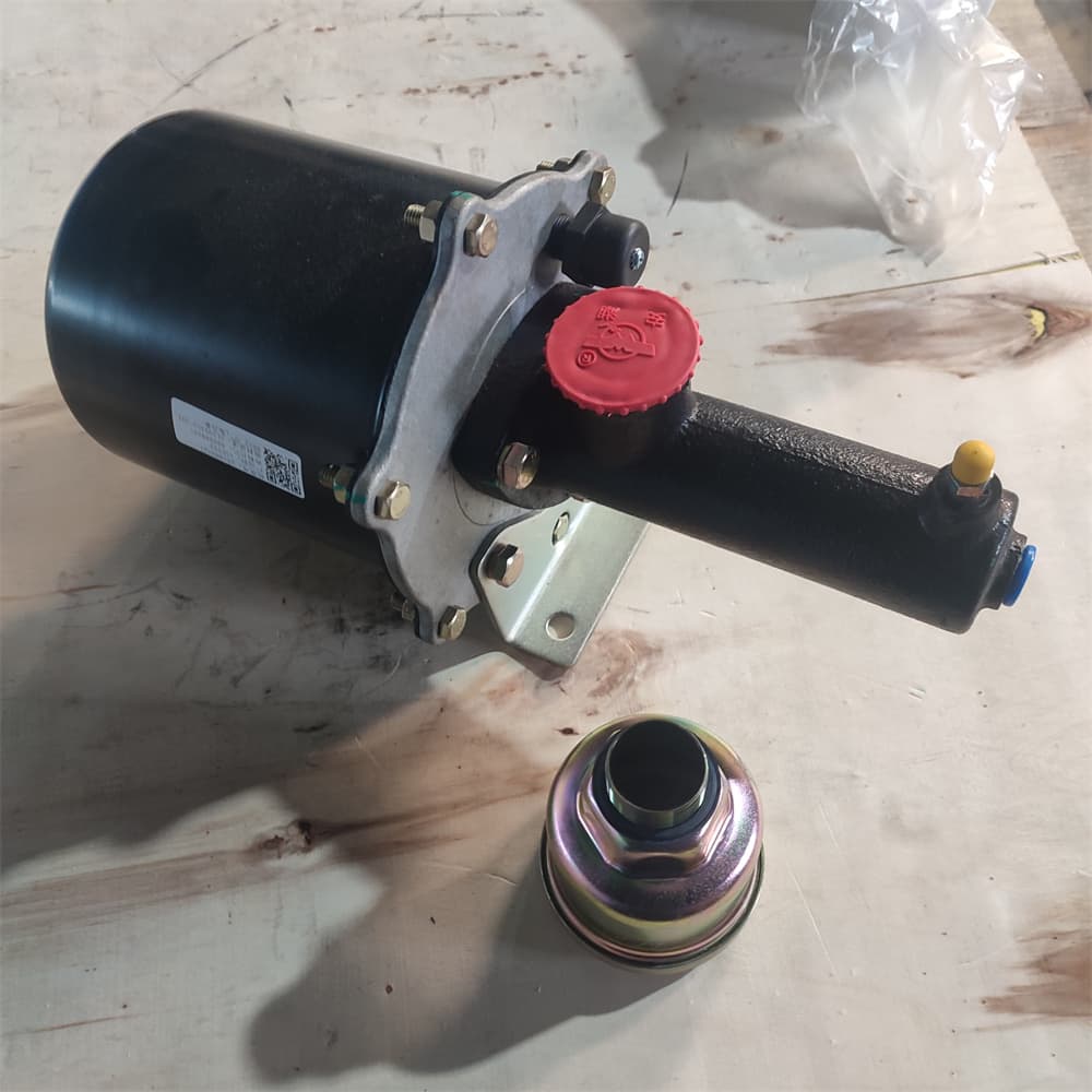 Vacuum booster pump