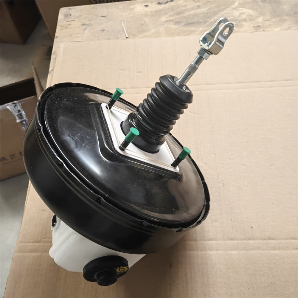 vacuum booster，brake master cylinder&oil cup