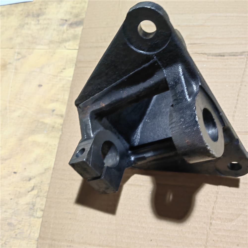 Front spring rear bracket