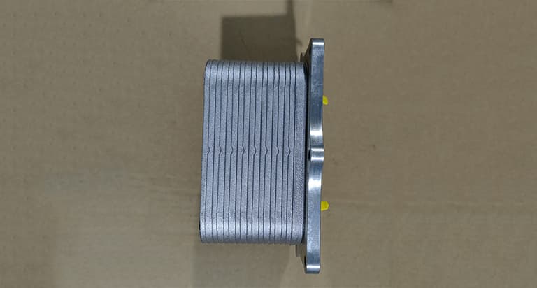 Oil cooler core