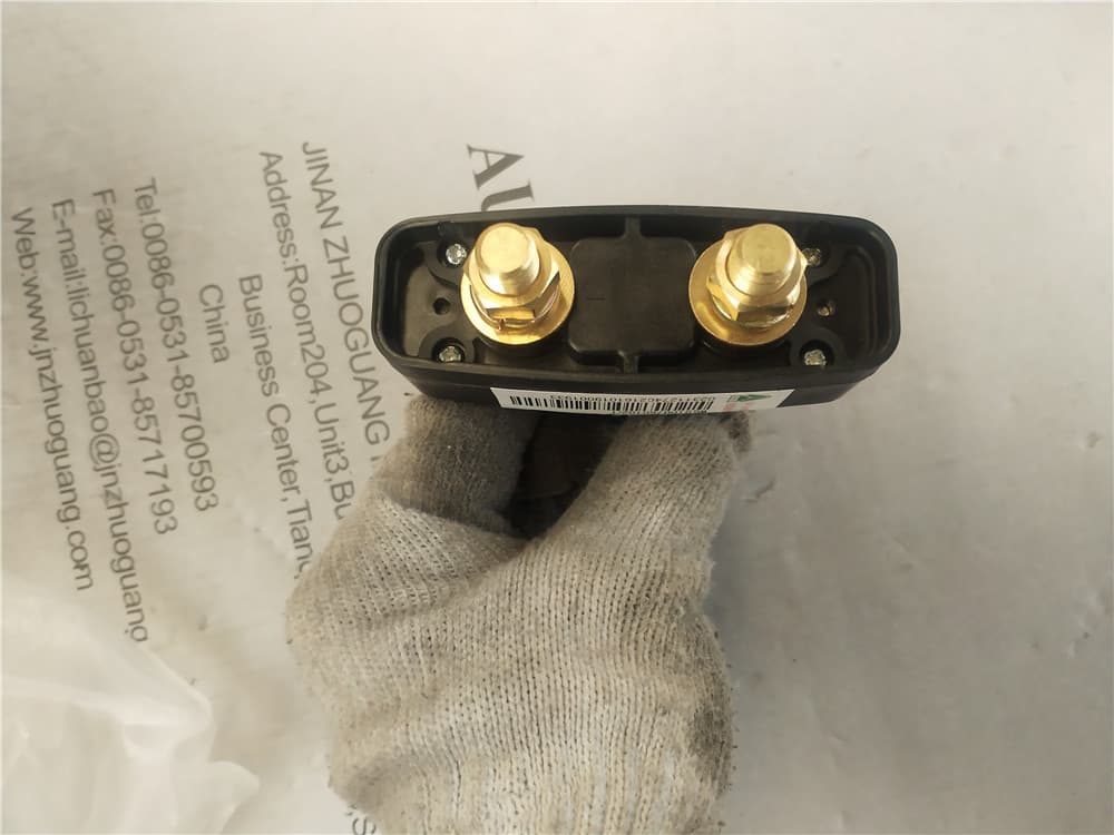 SINOTRUK Реле массы WG9100760102