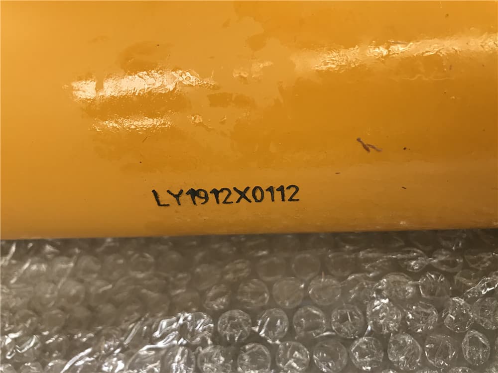 steering oil cylinder