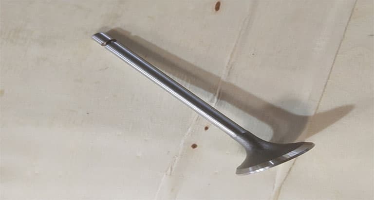 XCMG Впускной клапан 898016-9730