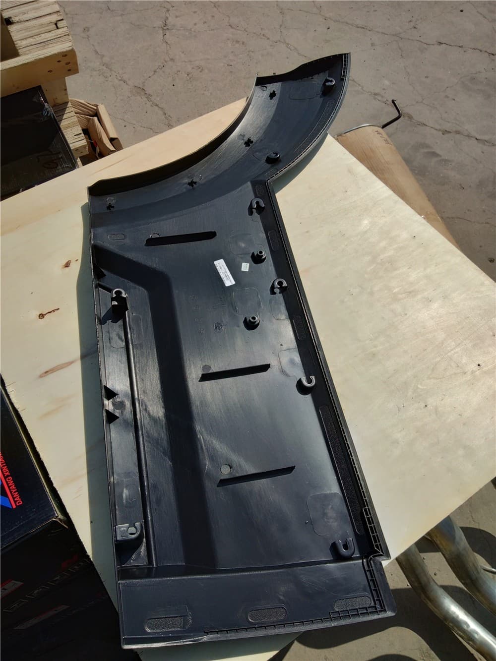 Great Wall rear and left door outer trim Great Wall Hover M2 5006170XY31XB
