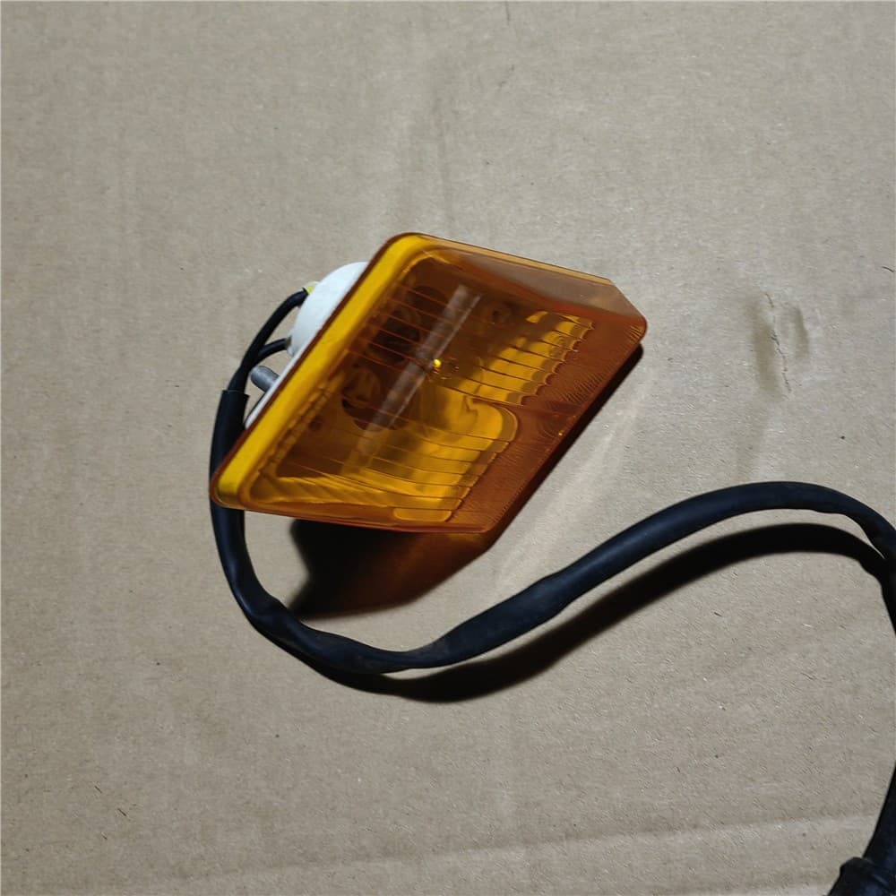 Turn signal right