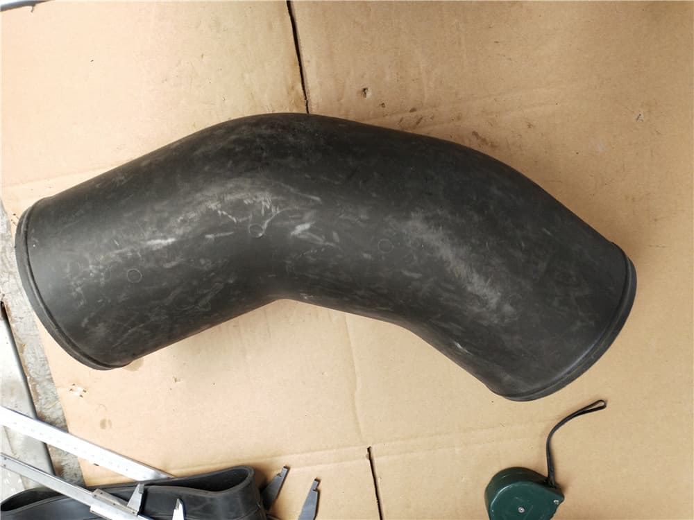 inlet air pipe