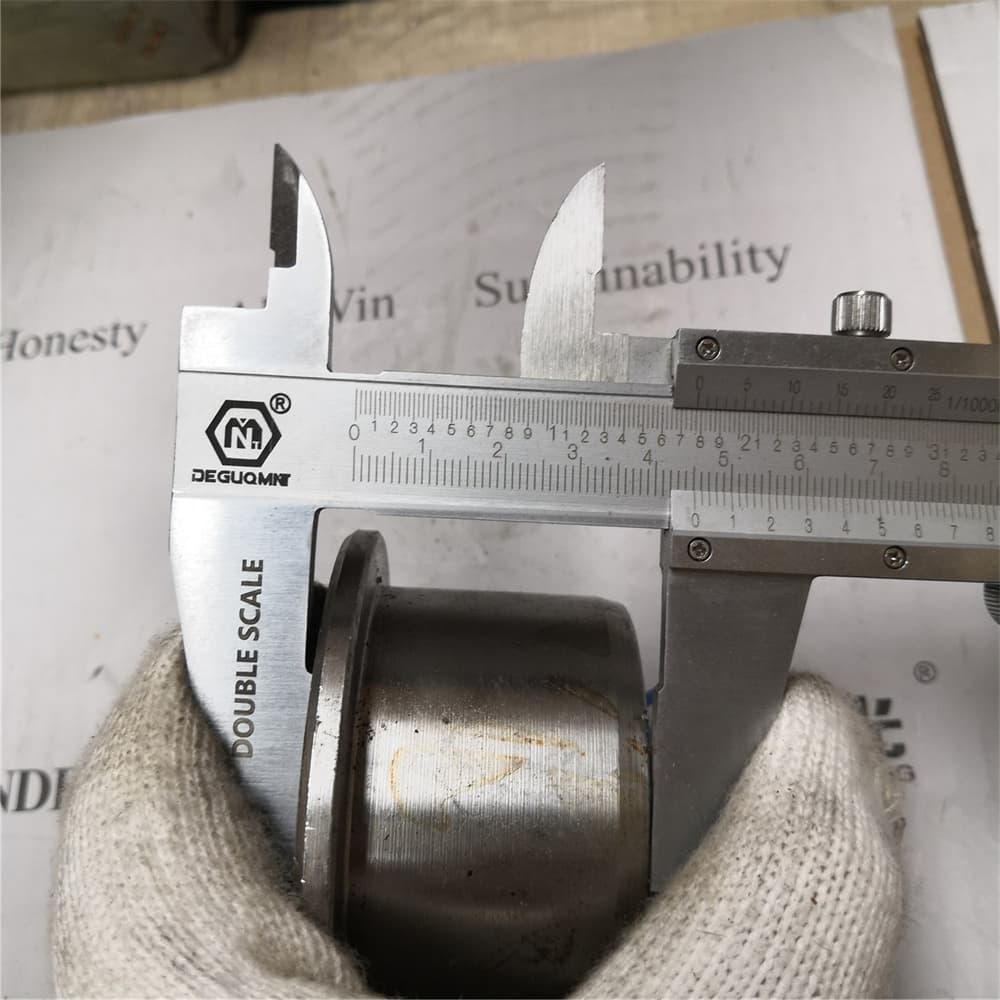 Hinge pin bushing CDM833 (d=60\d=70\D=88\H=45мм)