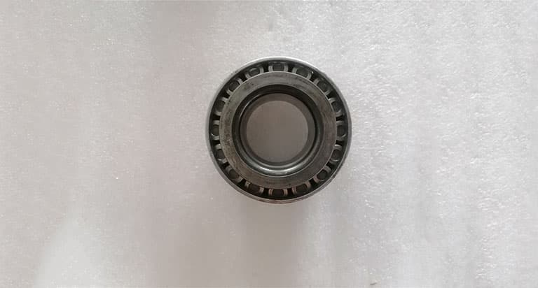 output shaft conical roller bearing (42,070X40,386)
