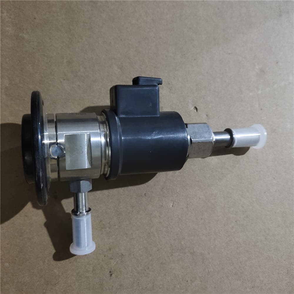 SINOTRUK Urea nozzle WG1034121002