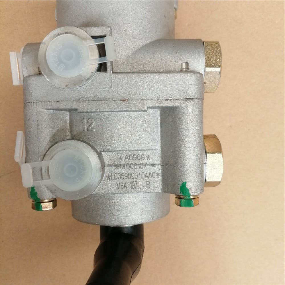 brake master valve assy