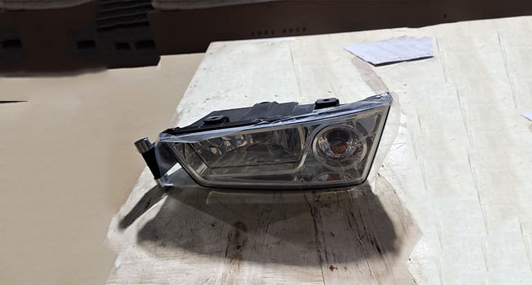 Left fog light (non-LED)