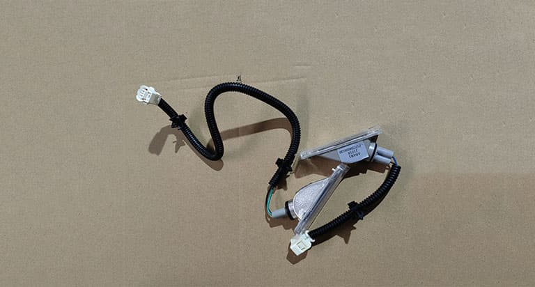 TREAR LICENCE PLATE ASSY
