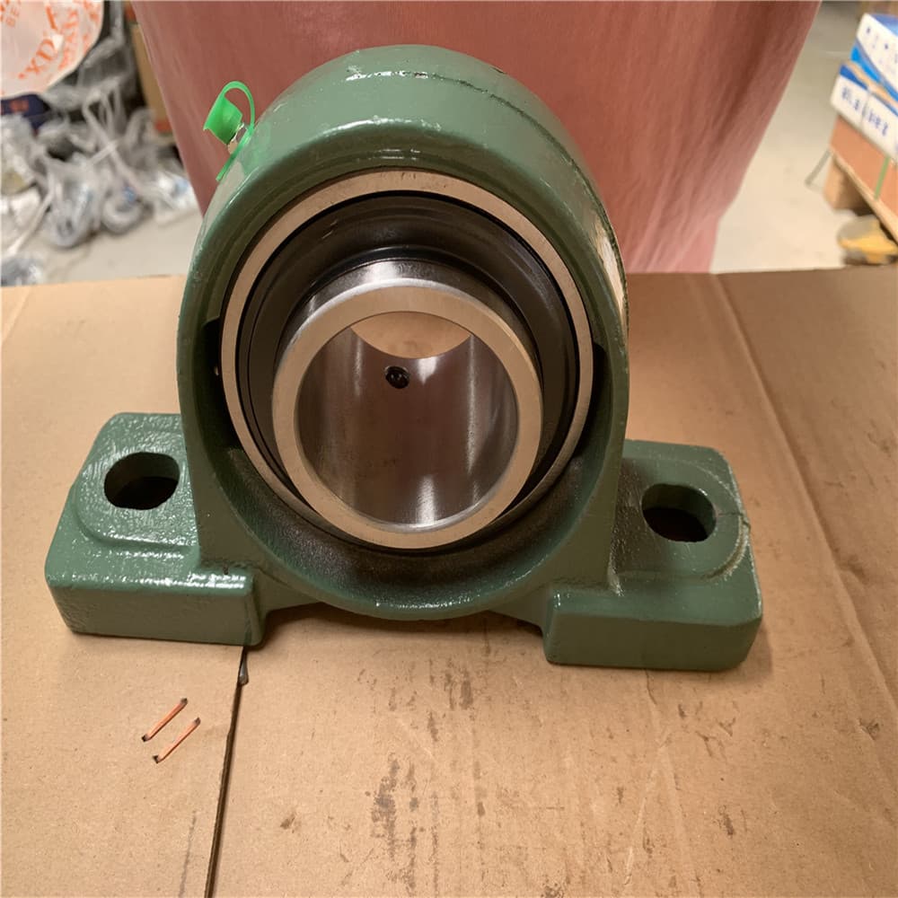 Подшипник P212