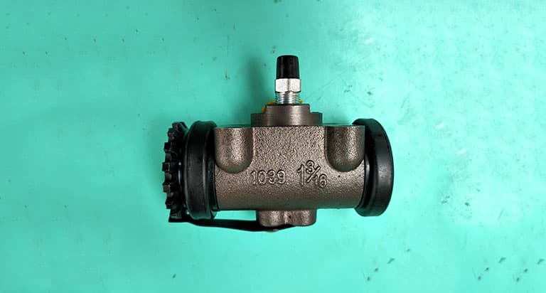Brake slave pump