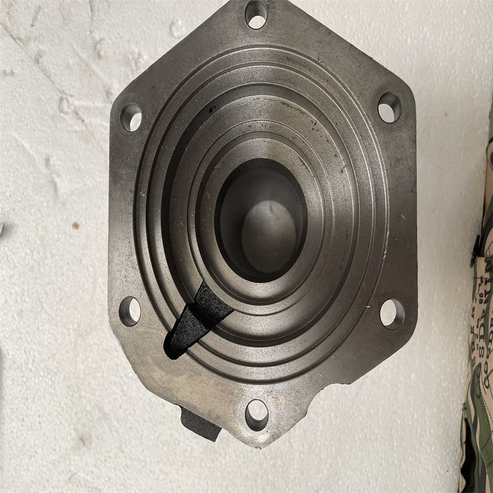 Input shaft end cover