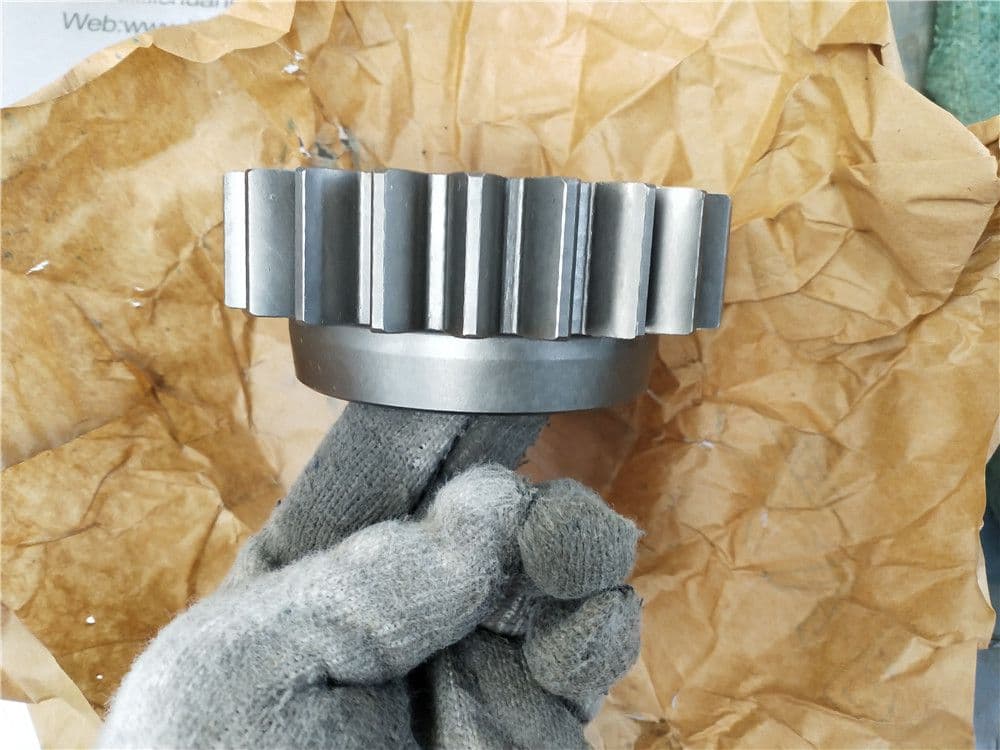 SINOTRUK Gear 16753