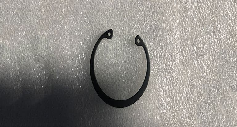 Naveco piston pin clamp C3920691
