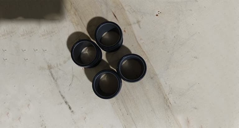 Connecting pipe