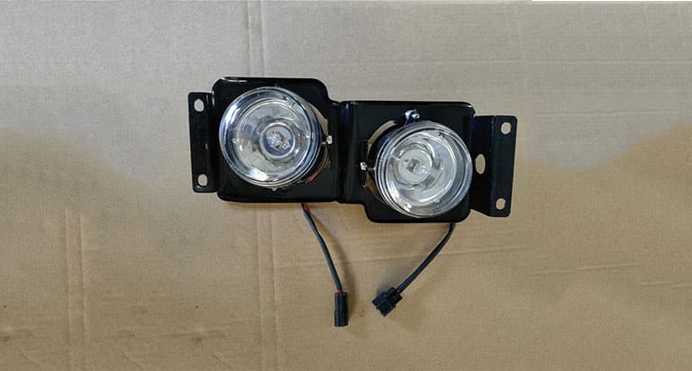 Right front combination light assembly