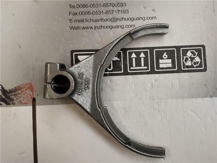 SINOTRUK FORK SUITABLE TO EATON 16775
