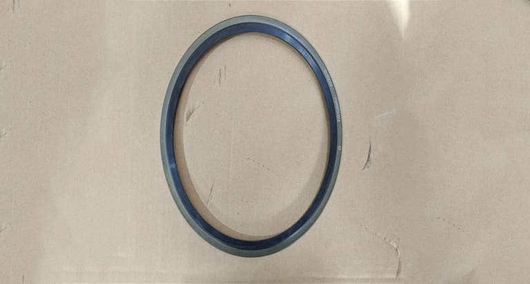 oil deflector