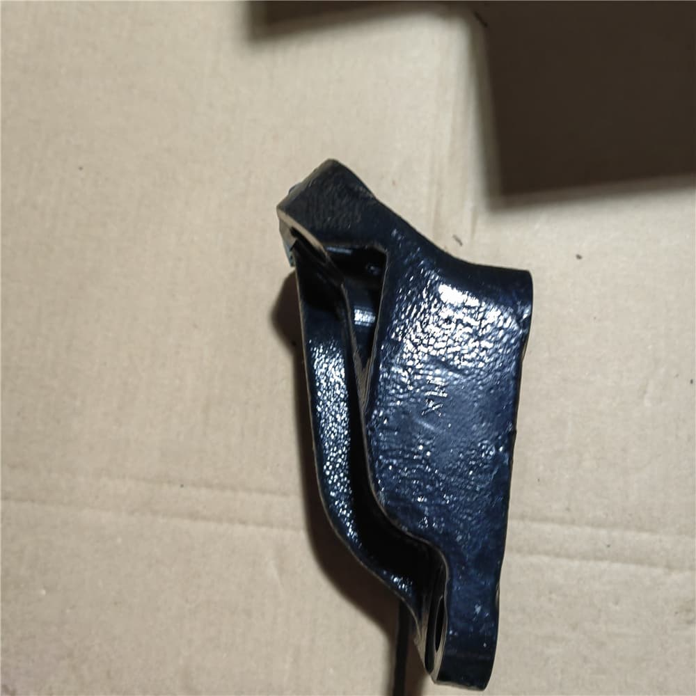 engine rear support