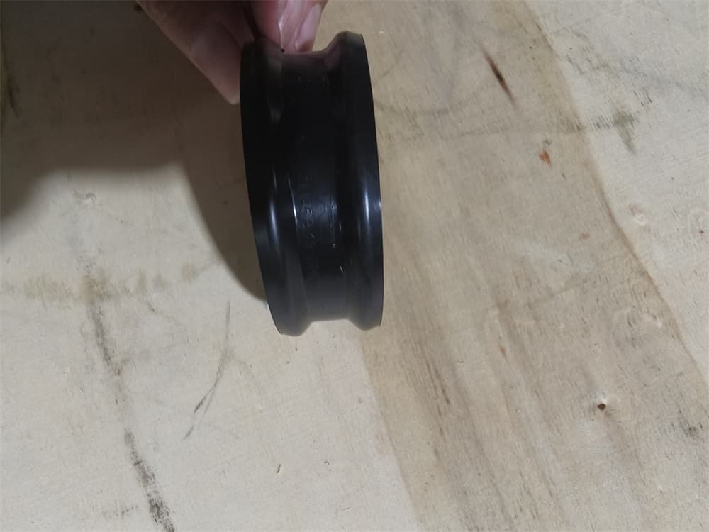 Connecting tube