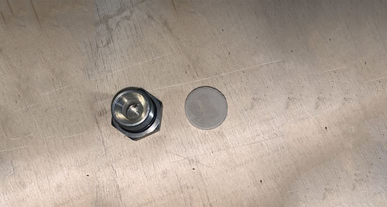 Pressure compensator